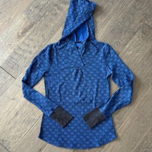 Eddie Bauer Blue Patterned Hoodie